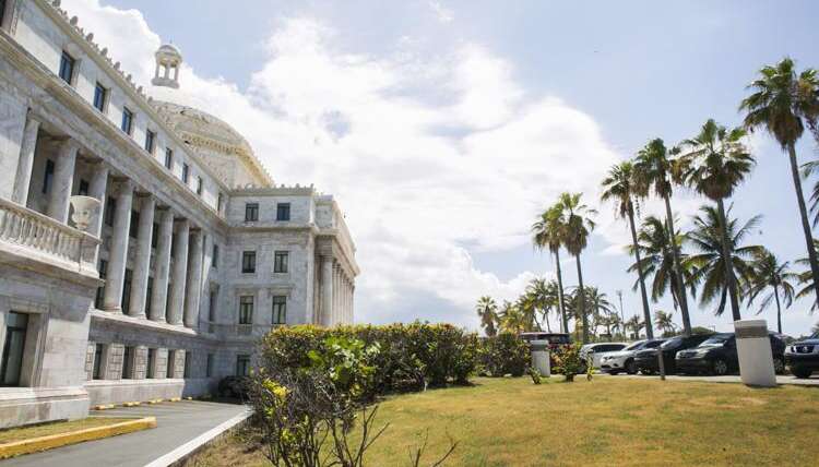 Foto del Capitolio de Puerto Rico